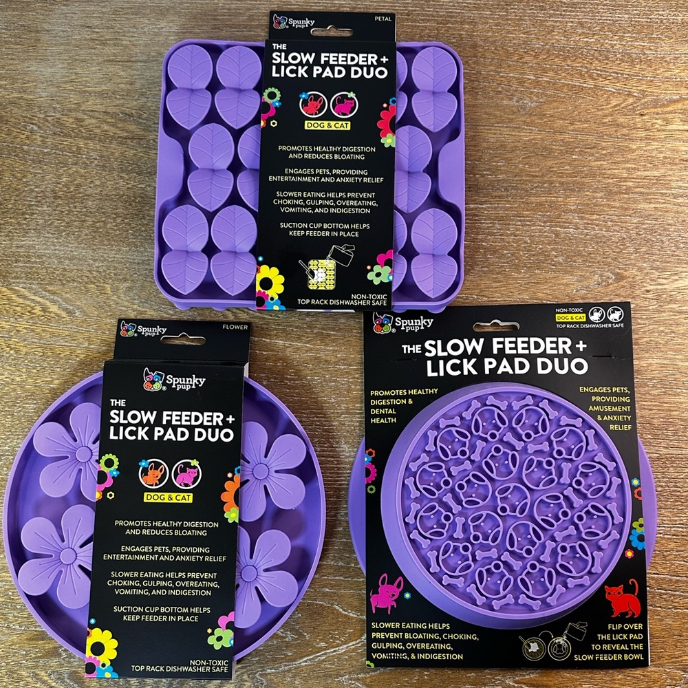 Set of 3 Spunky Pup Slow Feeder and Lick Pad Duo Dogs & Cats